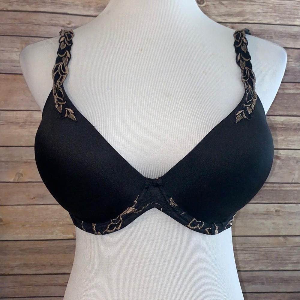 Wacoal Black and Gold Bra